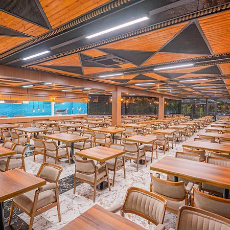 Rios Hotel 4*